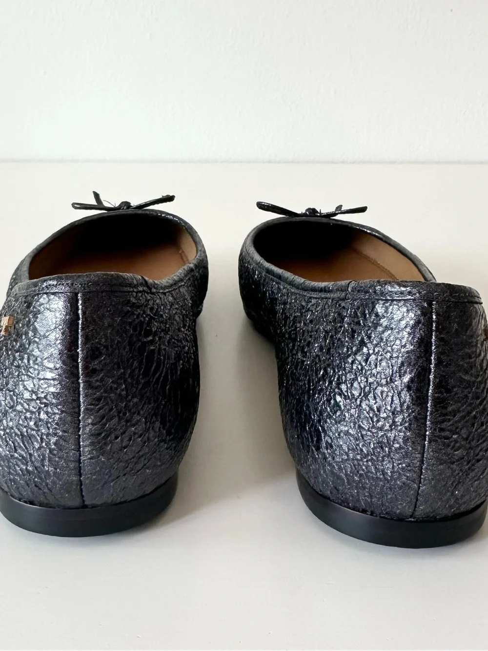 Tory Burch Metallic Navy / Pewter Leather Ballet Flats Bow Accent - Size 8M